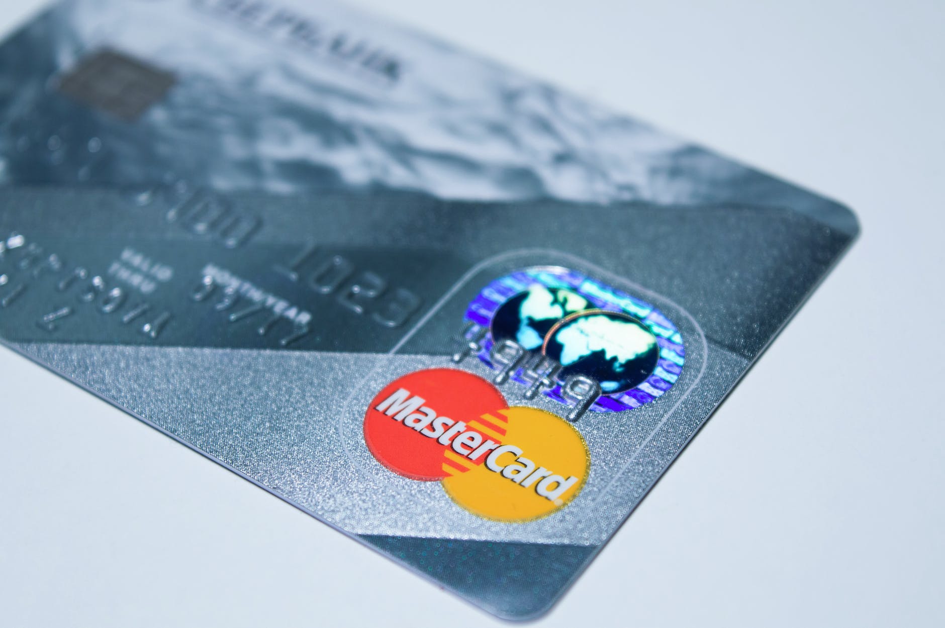 Does Vrbo Take MasterCard?